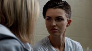 Ruby Rose – Orange Is the New Black s03e09 (2015) HD 1080p - (Celebrity porn)-1