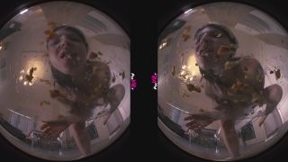 [VR] Facesitting and Crushing Fruit with Pussy and Feet-4