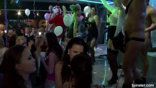 Porn tube Welcome To The Mad House Part 6 — Cam 3-1