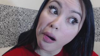 PrincessDi - I make silly faces-8