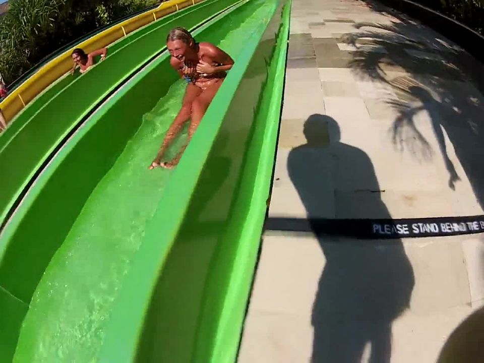 SlideTop