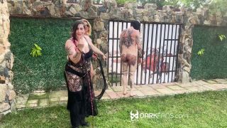 Arresting Sadic Sadie - frenetic High Class Hardcoreprodomme, frenetic Bondage.-1