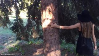  teen | Girl Fressia in Public in a Park | webcams-1