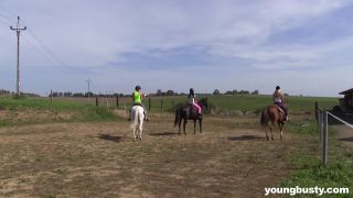 092 - Cindy F, Susan G, Emylia Argan and Nessy.-2