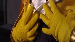 [WarAnLov.com] SPSB-98 Be-My-Shadow VS Phantoma Yellow-003-9