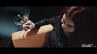 Miss Olivia Romantic Night Sex With A Red-Haired Beauty (Amateur porn)-5