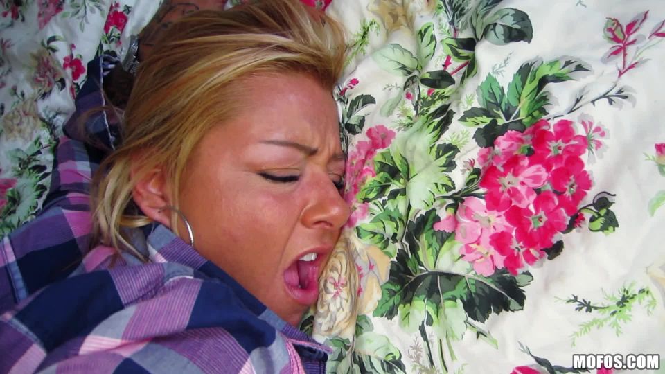 Britney Shannon Jizz on My Tats (Hardcore porn)