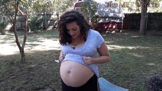 Pregnant- 1080P 4000K 309427641-0