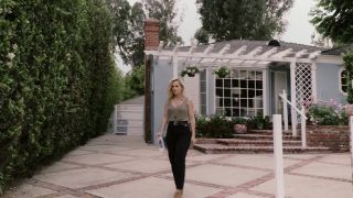 Mena Suvari - The Murder of Nicole Brown Simpson (2019) HD 1080p!!!-5