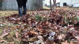 Porn tube BuddahsPlayground - Pregnant in Rain Boots-8