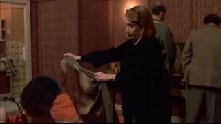 Thandie Newton Nude, Nicole Kidman nn , Naomi Watts nn - Flirting ...-9