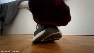 free adult clip 28 Giantess Kelly – I’ll Sit Wherever I Want on fetish porn coughing fetish-5
