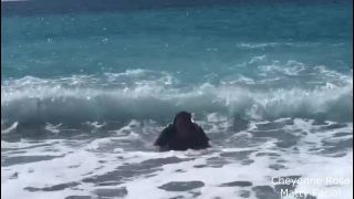 M@nyV1ds - MattyFacial - Playing in the Sea-2