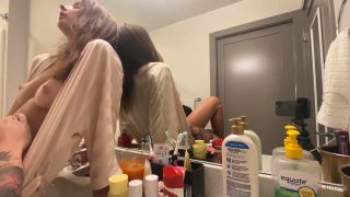 Lavynder Rain, Bathroom Amateur POV Sextape Onlyfans (Amateur porn)-2