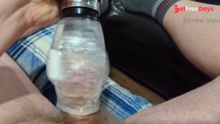 Testing out and cumming into my Gluck Gluck 9000-6