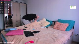 Chaturbate –  Vikatreason –  Show from 27 April 2020-0