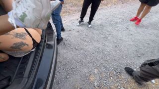 6238 Fila De Desconocidos Se Cogen A Mi Esposa En La Calle Ti...-9