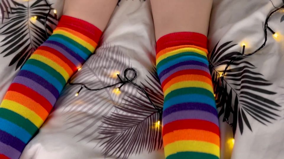 Video Rainbow Cutie With Pigtails Ride On My Cock And Eat My Cum At...