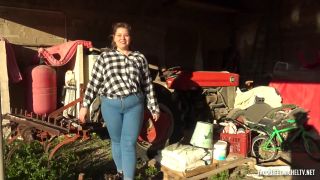 6301 Young Plumper Fucked In Both Holes-1