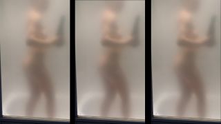 Lilimini - I play with my ass in the shower-5