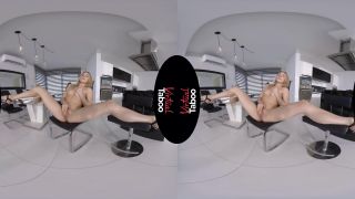 Video Alecia Fox: Alecia, Her Ginger Fox 2700p UltraHD/4K-6