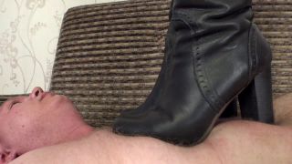 [GetFreeDays.com] Jade - Boots Trampling and Jumping Close-up dirty feet-7