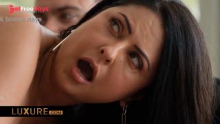 Mariska, Blindfolded in a Trio-8