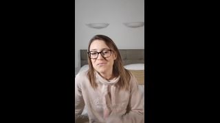 OF innocentwife 2022-09-14 Vid 439-7