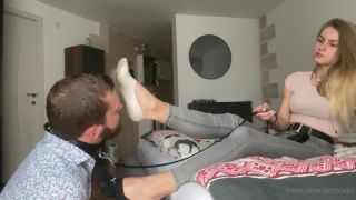 454 emmyfeetandsocks 2022-01-08-0gy6plo2d9afhcbe6v38h source Foot!-2