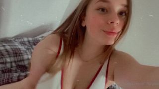 [Onlyfans] lucylaistner -04-07-2020-75732304--9