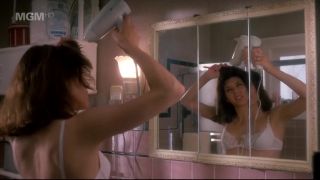 Marisa Tomei Nude - Untamed Heart 1993-1