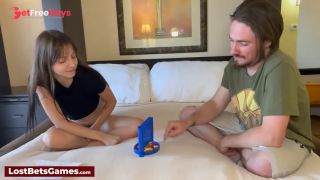 [GetFreeDays.com] Playing a strip Connect 4 on the bed and losing all clothes in the process Porn Film January 2023-7