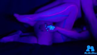 Romantic Sex UV Light hot fuck in the dark-1