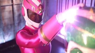 [SuperMisses.com] SPSD-59 Curvy female executive hero pet Velmaria-001-0