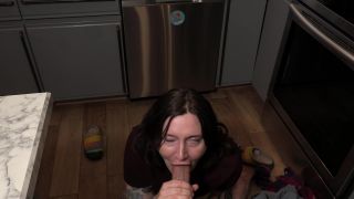 adult xxx video 41 Bettie Bondage – Magic Remote Makes Mom a Gag Slut on blowjob porn gay fetish sex-8