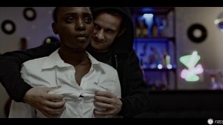 Zaawaadi - Sorry We´re Closed - Teen-1