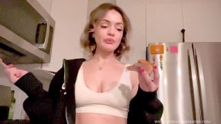 Mean Step Sis Makes Fun Of You While Making A Snack Pov Humiliation Denial Loser Porn Femdom Brat 1080p-3