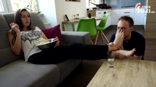Czech SolesCroma's Fan Following Her Home And Serving Her BIG Feet - 1080p-0