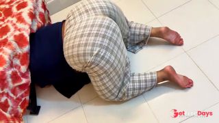 Big Round Ass Muslim Sexy Stepmom Stuck Inside Tea Table and want Anal Fuck From Stranger - Wide Pussy-5