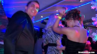 Rihanna Samuel DSO - Winter Fuck Jam Part 1 - 2011 11 30 cam 1 sc 720p-1
