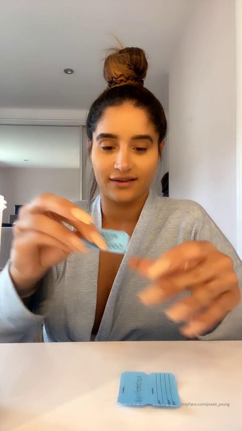 preeti young 5d9499604daaebaa664d6