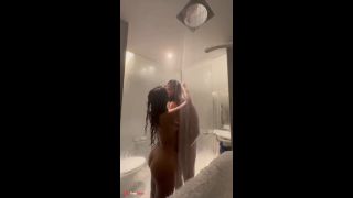 Desi Girlfriend Fuck By Bf In Shower-0