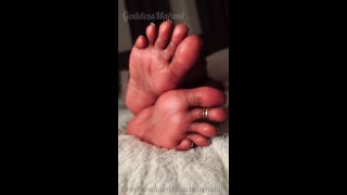 Hardcore porn Goddess Mahmi Goddess Mahmi aka goddessmahmi - 07-16-2023 OnlyFans Video - Sneak away right now to rub one out to my sexy feet video-0