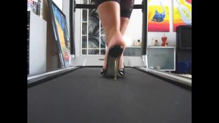 barbara - 2008-10-18 In the Treadmill [foot fetish] Foot-7