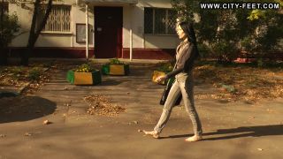 Bare Feet In The City Video – Lilia A 2016-06-06 Foot-7