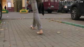 Bare Feet In The City Video – Lilia A 2016-06-06 Foot-9