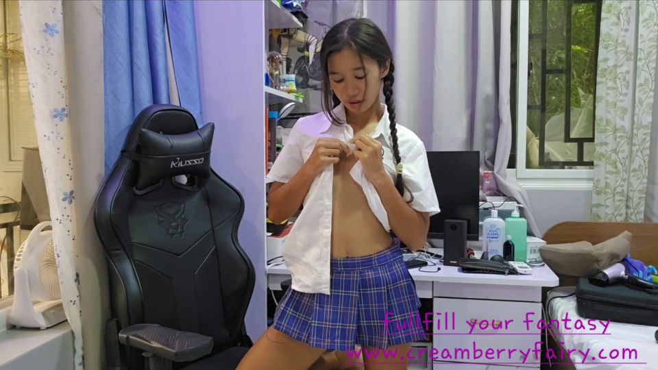 Cute 18 Year Old Virgin Schoolgirl