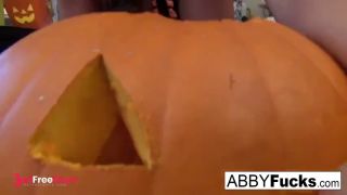 Gorgeous Big Tittied Brunette Carves a Pumpkin-2