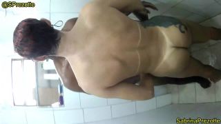 SABRINA PREZOTTE E RAFA DOTADÃO, FUDENDOO NO BANHO... travesti fudendo gostoso no banheiro com seu parceiro tarado.(Shemale porn)-6