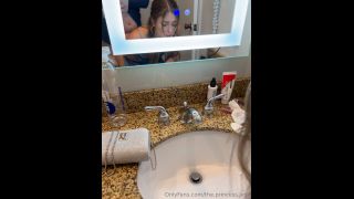 Jess Cromwell (thePrincessJess) Fuck Me In My Bridesmaid Dress Onlyfans (Pornstar)-5